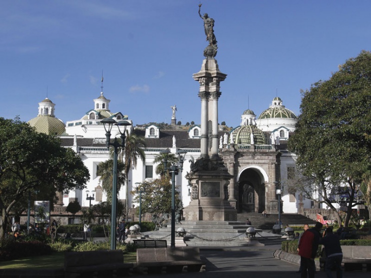 LA PLAZA GRANDE