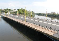 PUENTE CINCO DE JUNIO